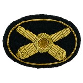 Style: 596S Small Artillery Hat Badge